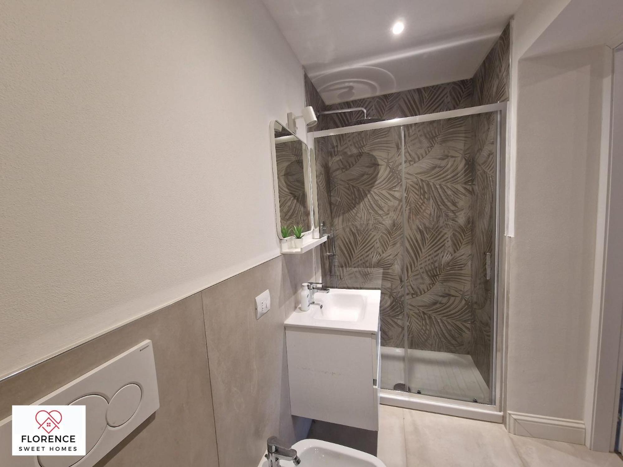 Lella Apartment With Free Parking By Florence Sweet Homes Екстер'єр фото